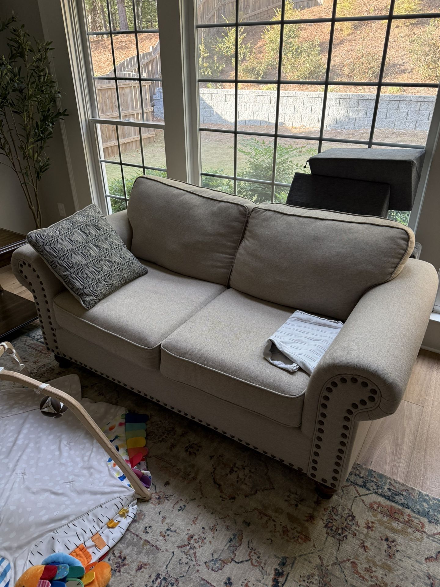 Couch & Table Set Selling ASAP