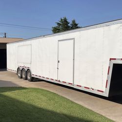 2004 46’ Haulmark 