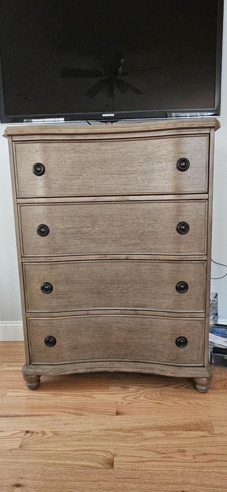 Pier 1 Imports Dresser