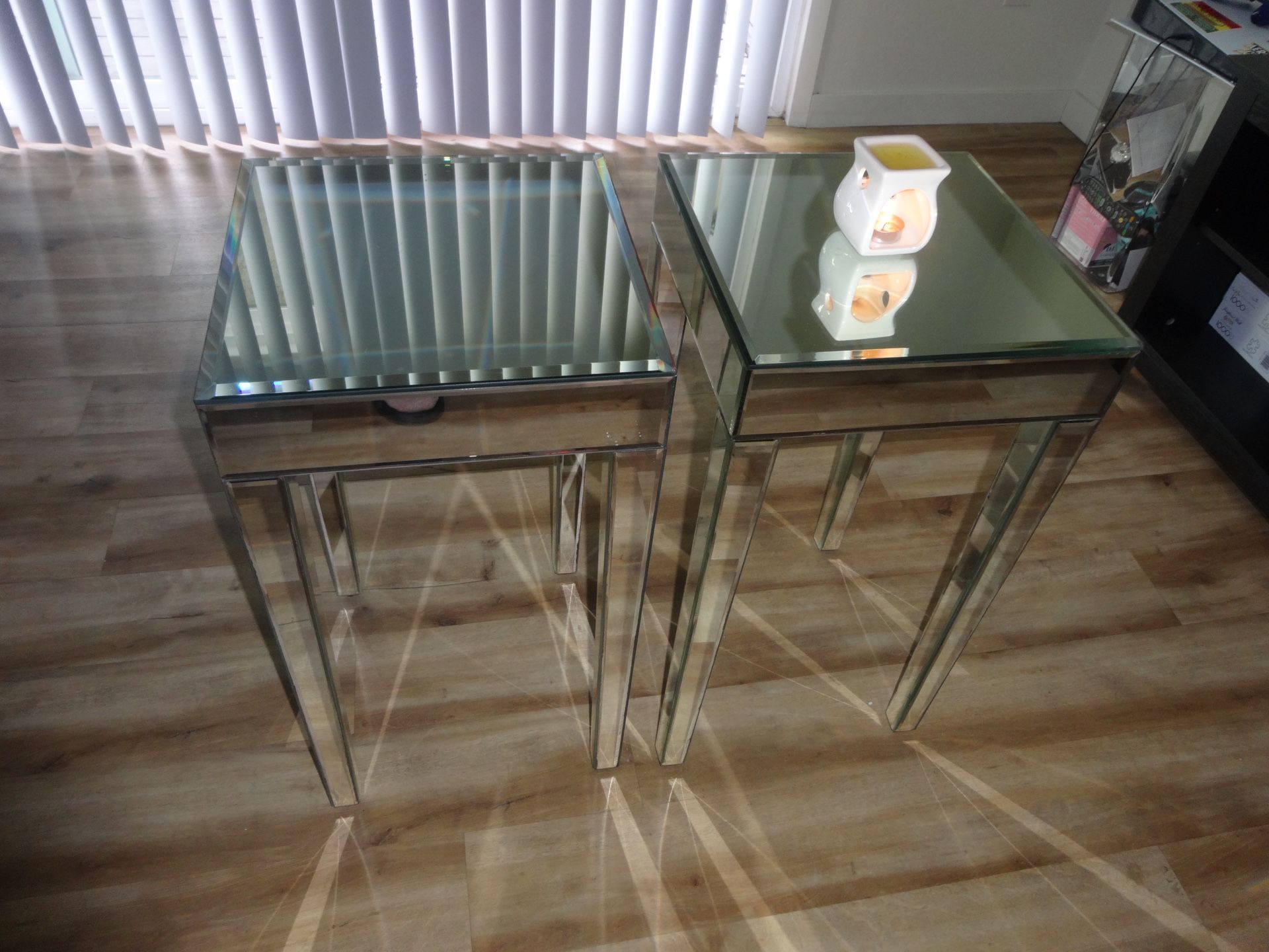 Mirrored Tables