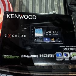 Kenwood Stereo