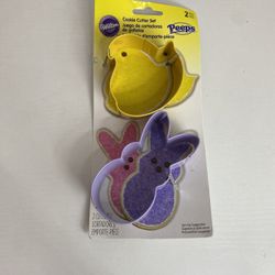 Wilton Peeps Bunny Chick Metal Cookie Cutters Easter 2pc. New.