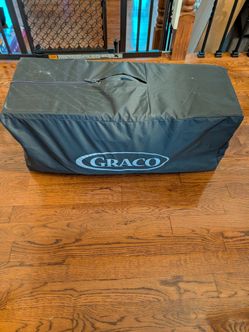 Graco pack n play. Barely used