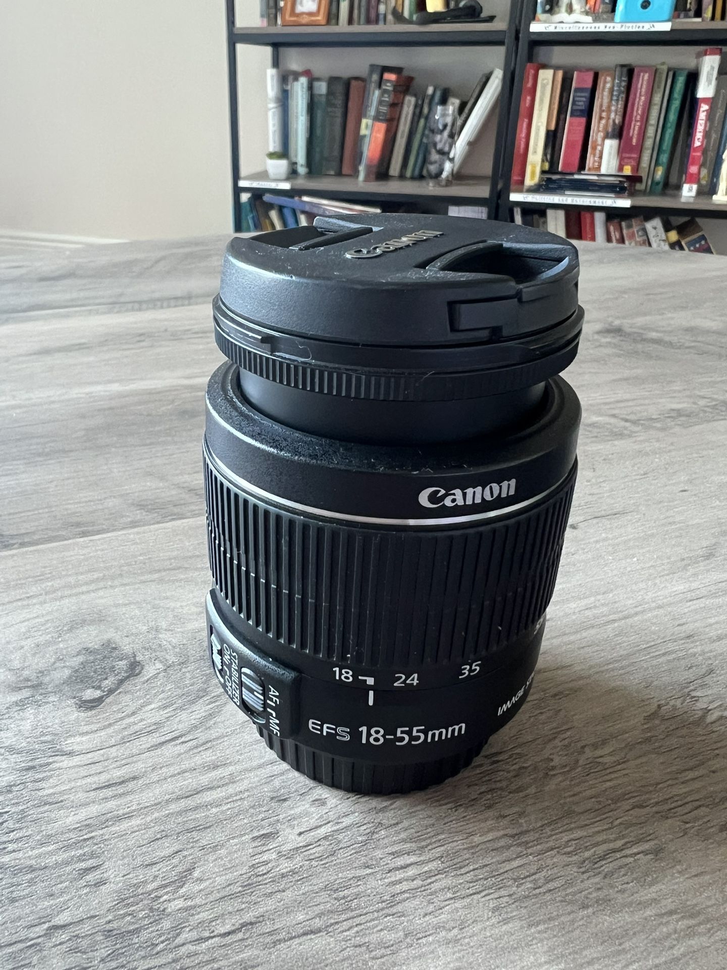Canon EF-S 18-55mm Lens F/3.5-5.6