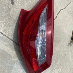 Tail Light Nissan Altima 2016-2018