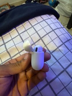 Apple AirPods 4