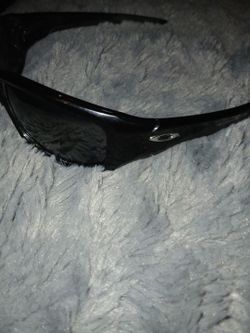 Oakley Valve