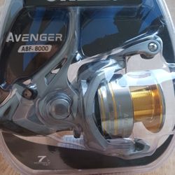 FISHING  REEL. AVENGER #8000 $50