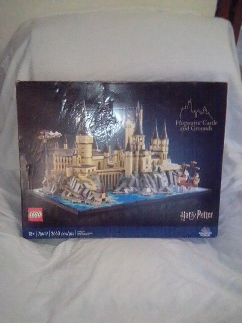 Harry Potter Warthog Castle And Grounds