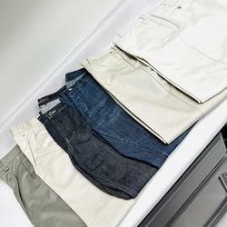 6 PAIR Men’s Pants & Jeans Size 34x30 Calvin Klein Banana Republic Haggar Van Heusen And Elite *All In Great/Like New Condition 