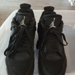 Jordan Air 4 Retro CU1110