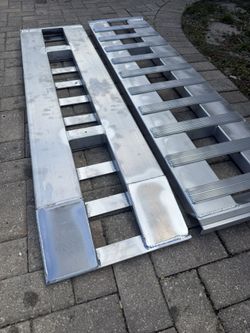 New 5ft Aluminum Trailer Ramps