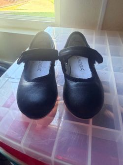Capezio Girls Tap Shoes – Excellent Condition