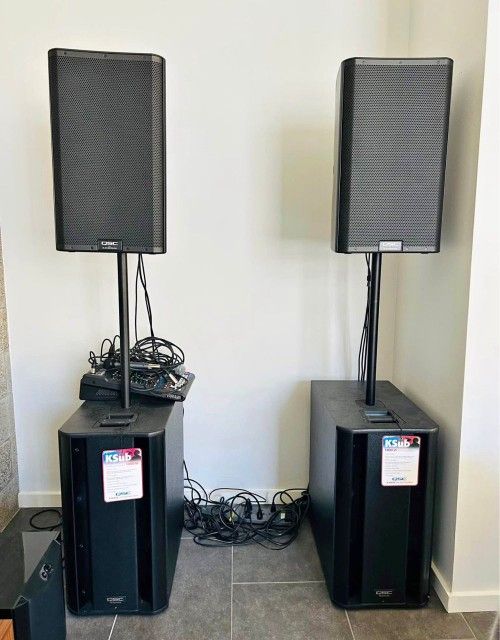 QSC Loudspeakers K12.2 & KSUB 1000 Watt Subwoofers