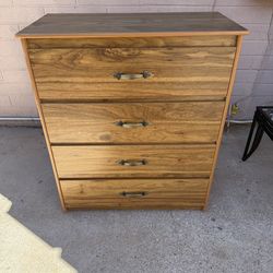 4 Drawer Dresser