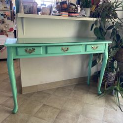 Console Table / Entry Table  / Vanity 