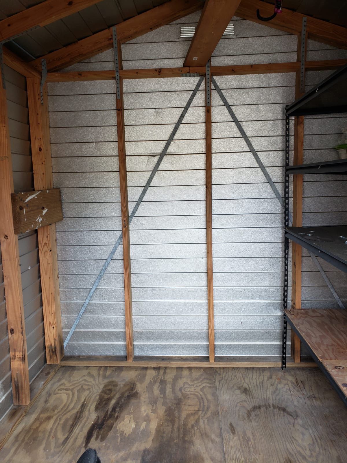 Shed 10X10 great condition