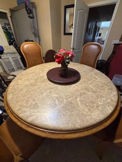 Drexel Heritage 60” Round Marble Dining Table Set
