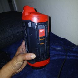 Pack Out  Milwaukee Speaker