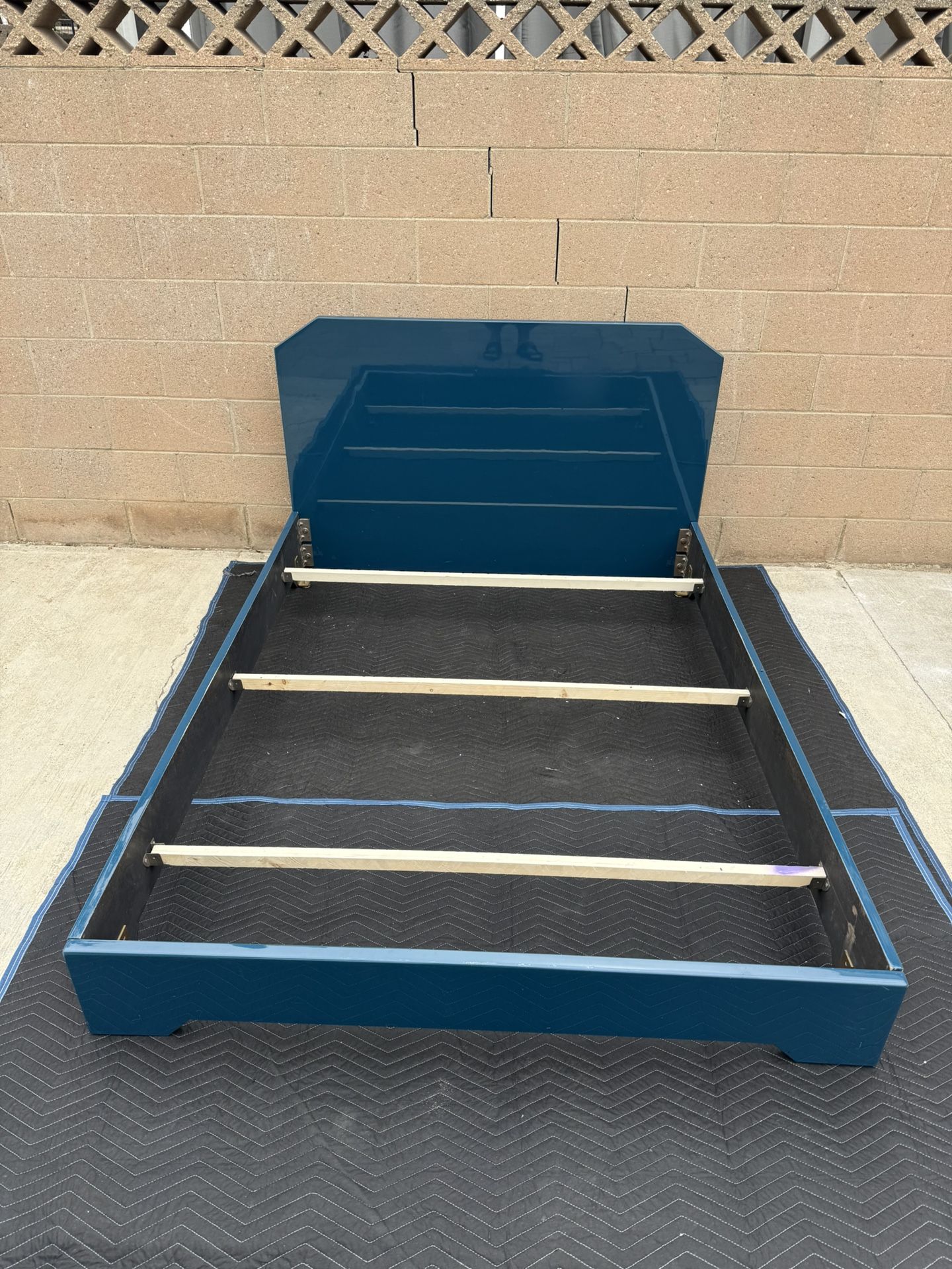 Vintage Deep Turquoise Lacquered Full Size Bed Frame Cama