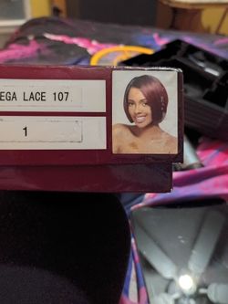 Beautiful lace wig brand new