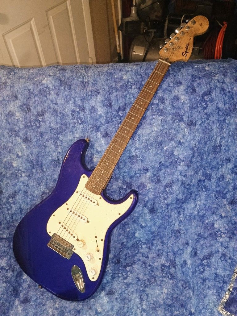 2006 Fender Electric Guitar