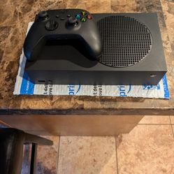 The 1Tb 2023 Forgotten Child Of Microsoft They Forgot They made Soo They Made A White Version AND Lost 💰$$