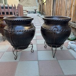 New Flower Pots Made Out Of Clay And Iron 