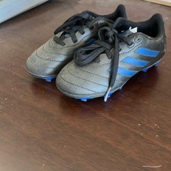 Blue Boy Soccer Cleats Size 10