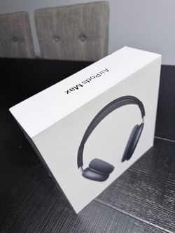 AirPods Max Midnight