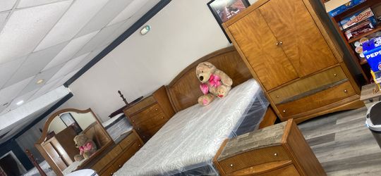 King Bedroom Set