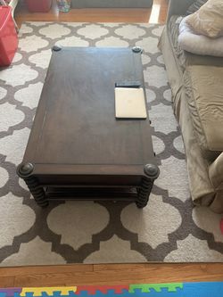 Coffee Table and End Table