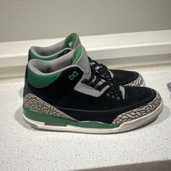 Jordan 3 Pine Green Size 10 ( Check Description)