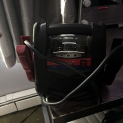 Duralast Battery Charger/ Tire Inflator