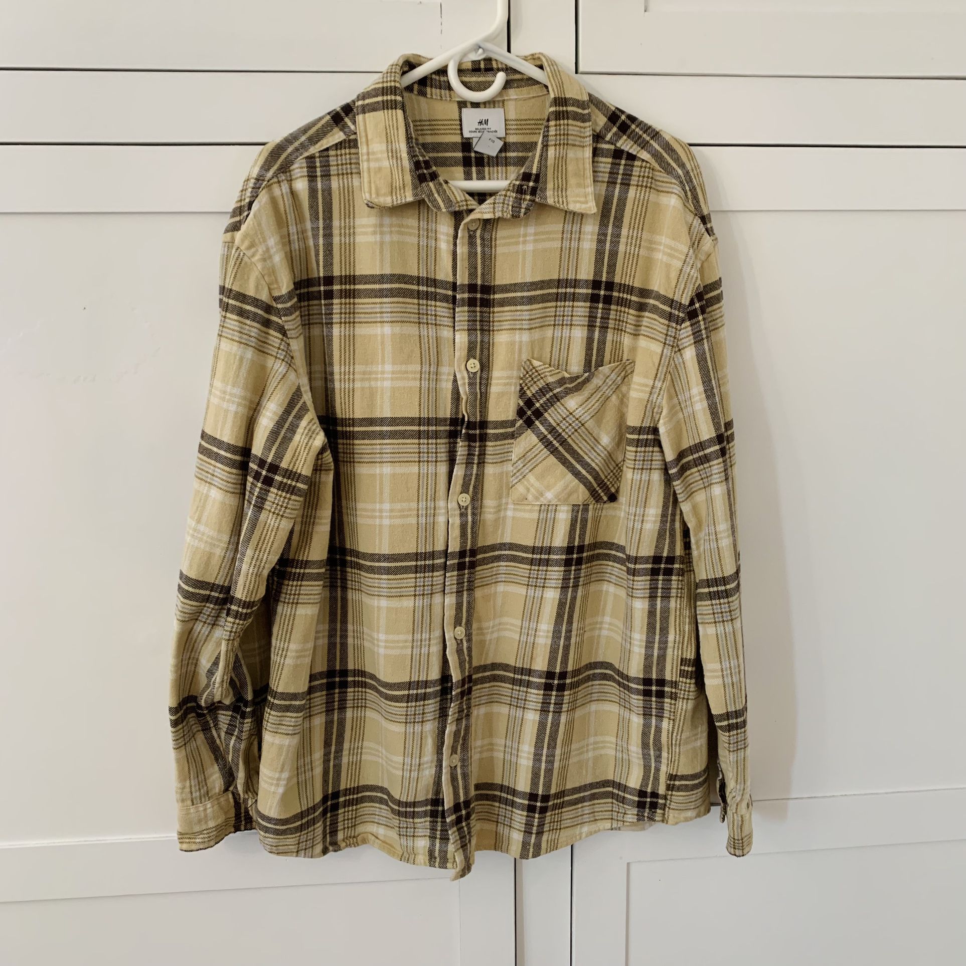 H&M Cream Brown Flannel Relaxed Fit Pocket Button Shirt Size Large