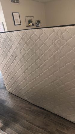 Queen mattress