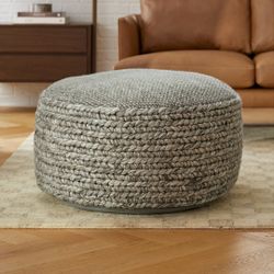 Hira 30’ Pouf