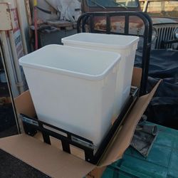 Trash Bins With Hardware For Cabinet Pull Out