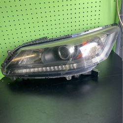 13-15 HONDA ACCORD FRONT LEFT DRIVER SIDE HEADLIGHT HEAD LIGHT LAMP OEM