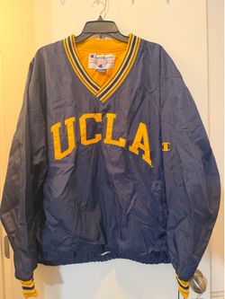 Vintage UCLA champion windbreaker jacket men’s size large
