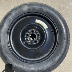 Spare Tire / Llanta De Refacción 