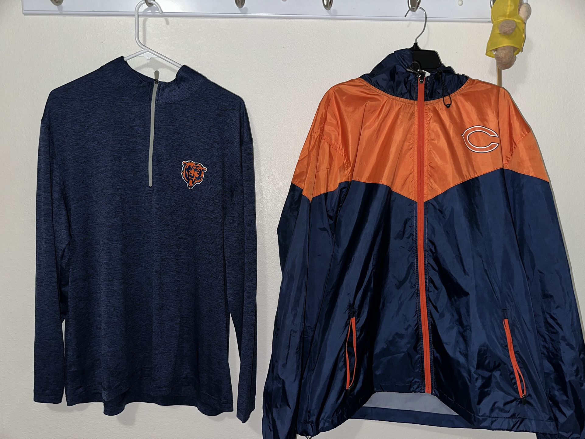 Chicago Bears rain jacket and sweatshirt (and free hat)