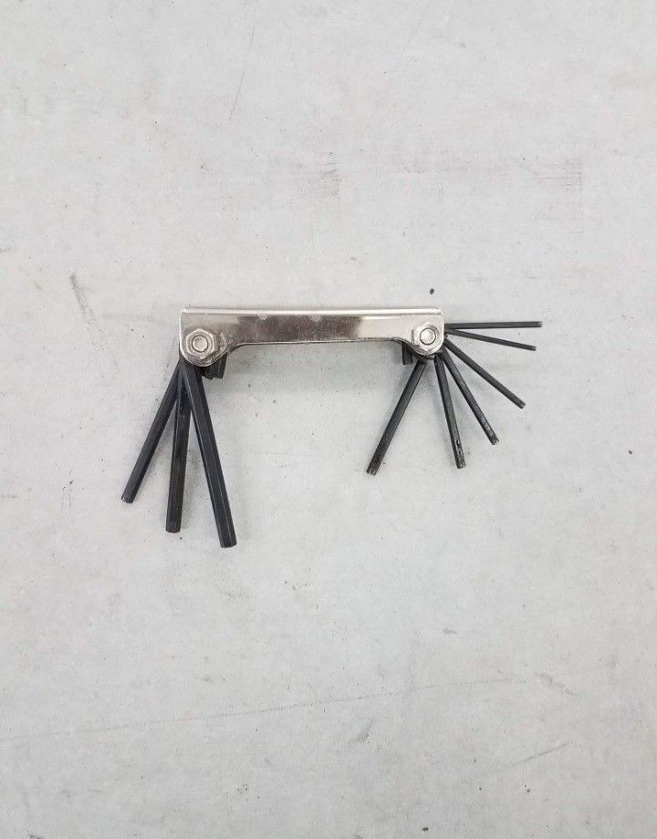 Popular Mechanics Metric Allen Wrench Set