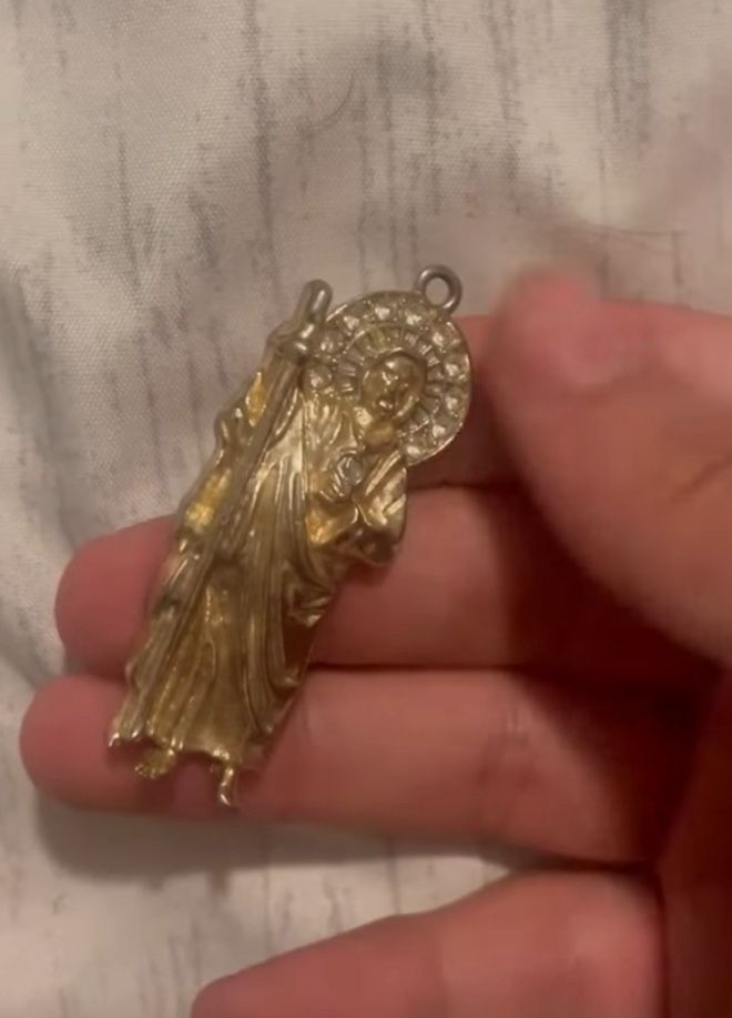 10k San Judas Pendant
