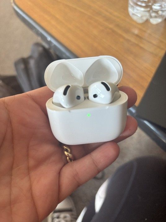Air Pods Pros 2