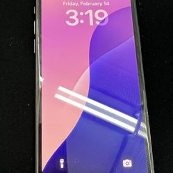 $300 iPhone 11 Pro Space Gray Unlocked 256gb 