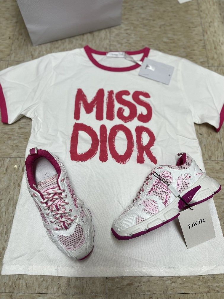 Women Sneakers And Shirt