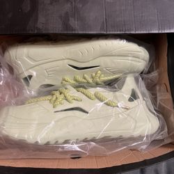 SIA Collective Foam Sneakers Size 7