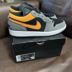 Jordan 1 Low SE Light Graphite Vivid Orange Sz 11