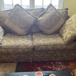 3 Piece Couch Set 